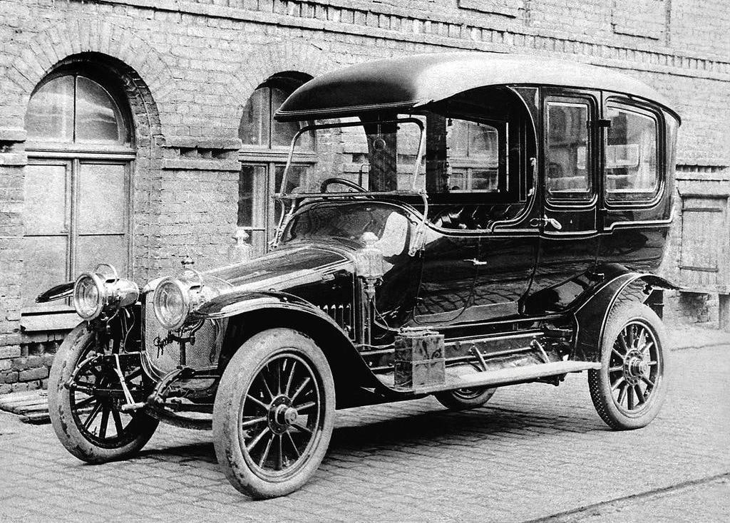 A Russo-Balt C24/40 limousine, archive photograph